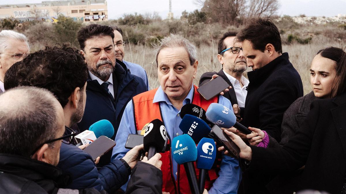 La Diputación de Alicante justifica el nombramiento de Martín Moratilla: “Se ha considerado oportuno” La Diputación de Alicante justifica el nombramiento de Martín Moratilla: “Se ha considerado oportuno”