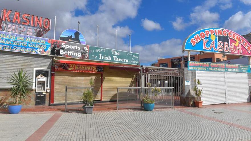 Estado de abandono de los centros comerciales y de ocio del Sur