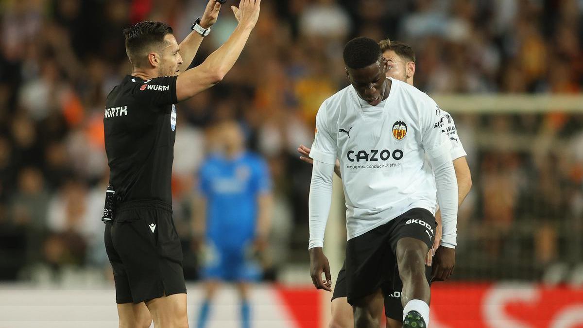 Ilaix Moriba, en el encuentro ante el Sevilla.