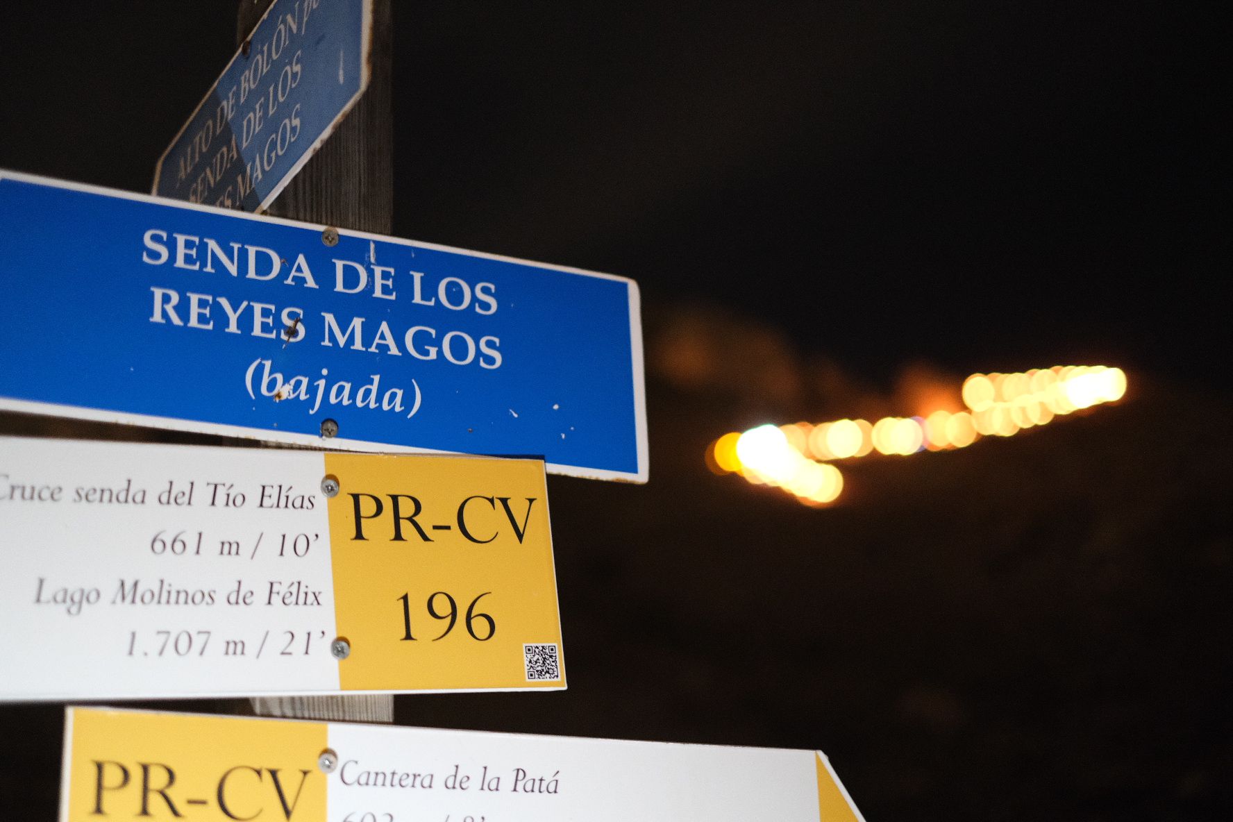 Bajada de antorchas del monte Bolón de Elda en la noche de Reyes