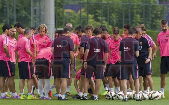 Último entrenamiento de la semana antes del partido contra el Elche