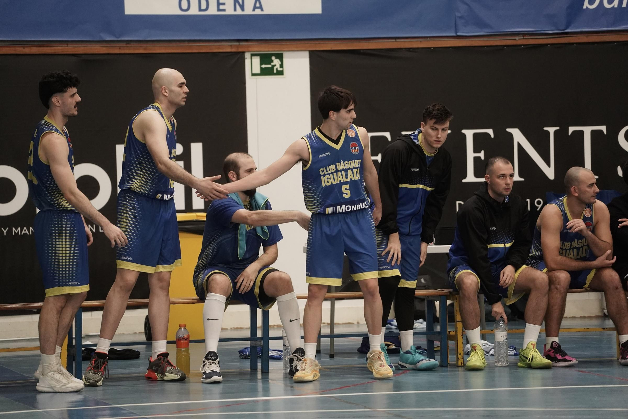 Imatges del Monbus Igualada - Barça B