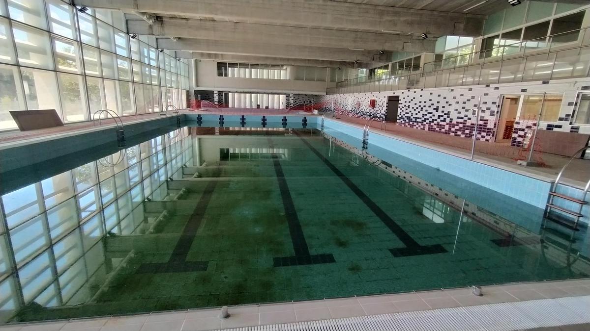 Situación actual de la piscina de Tavernes, en imágenes