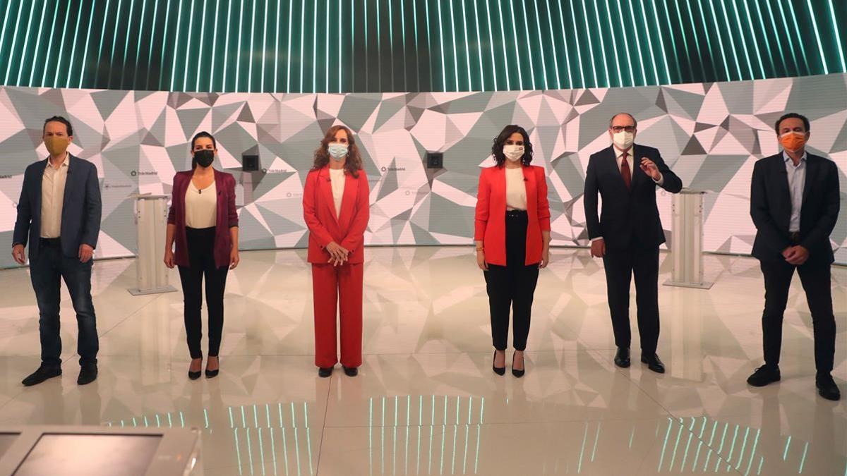 MADRID  21 04 2021 - Los candidatos a la presidencia de la Comunidad de Madrid antes del inicio del debate que se celebra hoy miercoles en los estudios de Telemadrid  EFE   Juanjo Martin