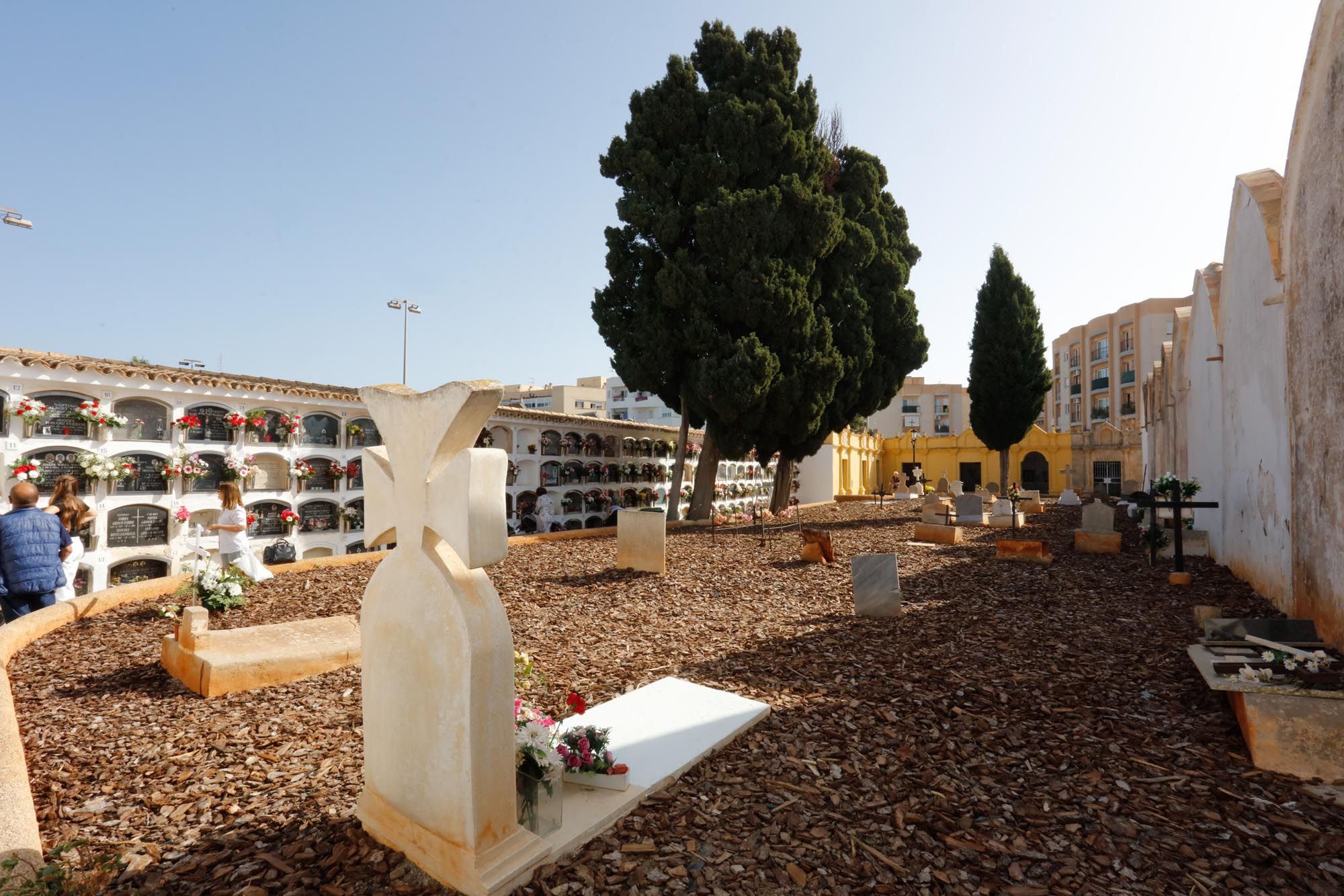 Cementerio viejo de Ibiza.