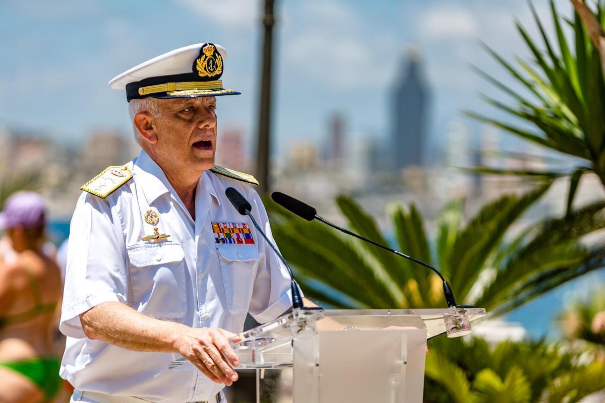 Benidorm homenajea a los Caídos en la Mar y al Arma Submarina