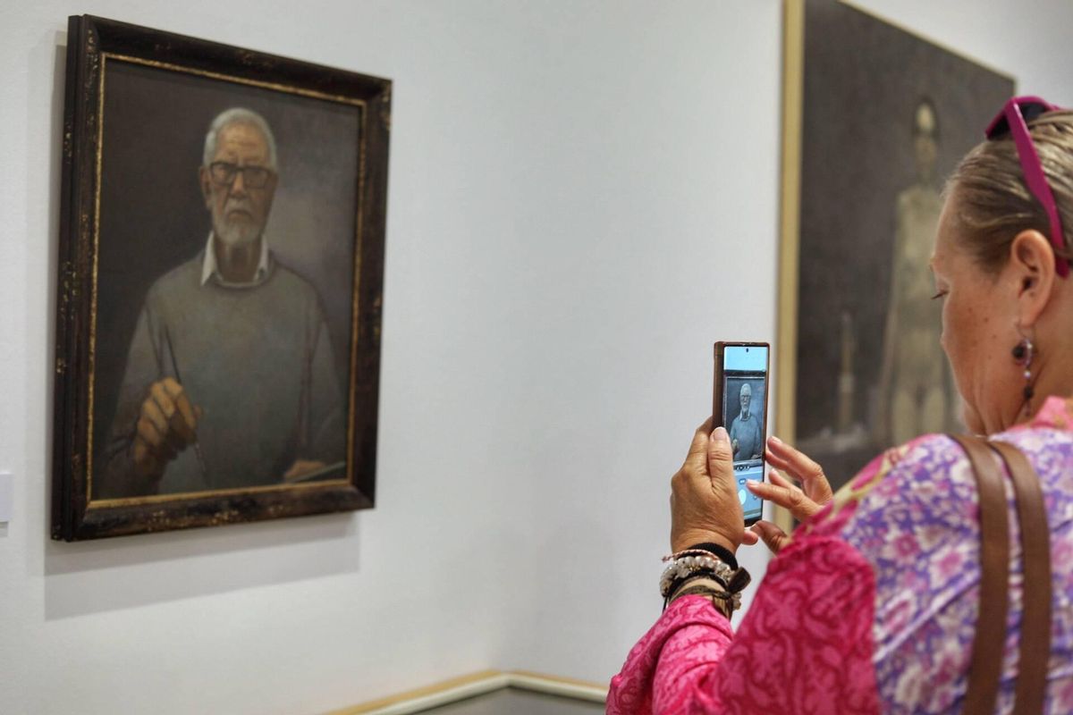 Autorretrato de Fernando Pennetier en la exposición del Museo de Zamora titulada &quot;Pennetier. Presencias&quot;