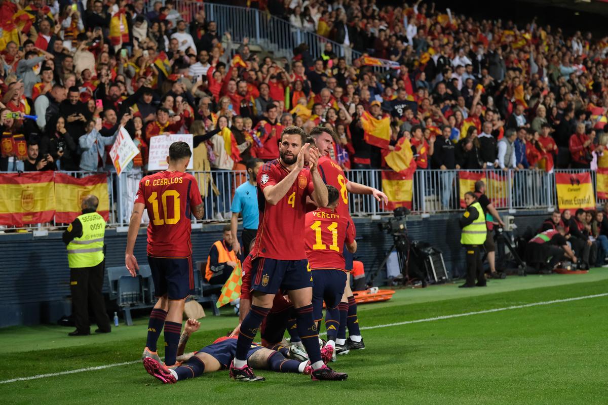 La Roja juega en Málaga contra Noruega, en imágenes