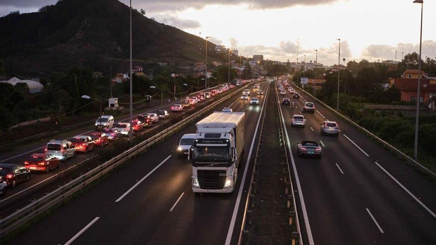 Prioridad en carreteras para el tercer carril entre Guamasa y Los Rodeos