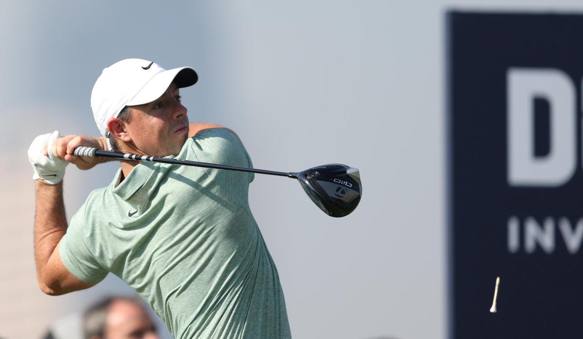 McIlroy se situó lider en Dubai en el primer día de competición