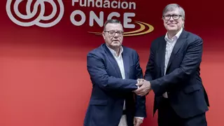 Fundación ONCE y Viaqua se alían para impulsar el empleo de personas con discapacidad en Galicia