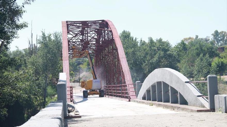 Comienza la obra de restauración y mejora integral del Puente de Hierro
