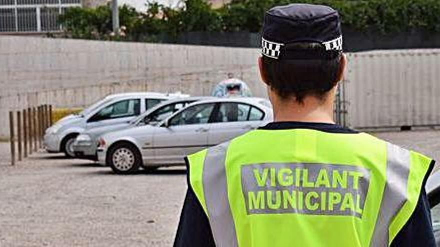 Imatge d&#039;arxiu d&#039;un agent del cos de vigilants municipals.