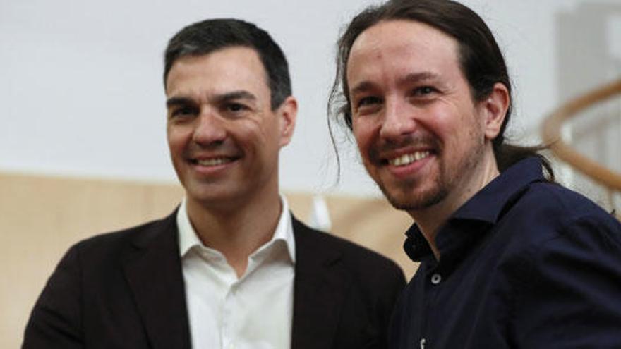 Pablo Iglesias y Pedro Sánchez, en una imagen de archivo