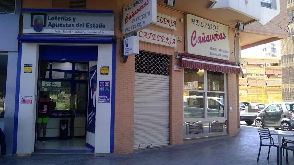 La administración de la calle Azorín donde se ha repartido el premio.