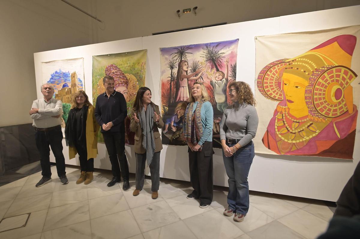 Inauguración en Elche de la exposición “Balconadas del tiempo: la Dama presente”