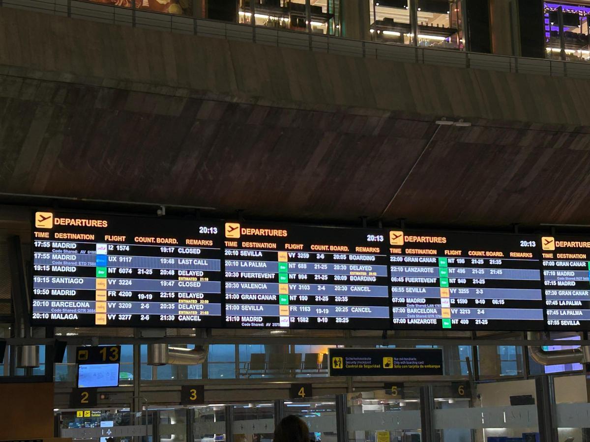 Imagen de la pantalla informativa del Aeropuerto Tenerife Norte