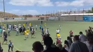 Batalla campal en un partido de fútbol base en Gran Canaria