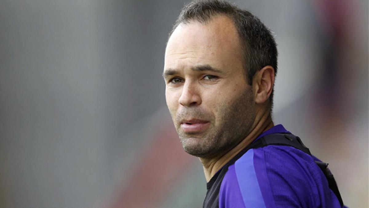 Iniesta, en un entrenamiento con el conjunto azulgrana