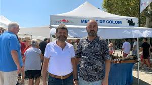 Albert Batlle con el presidente del Mercat de Brocanters de Colom, Héctor Guillermo Izuel.