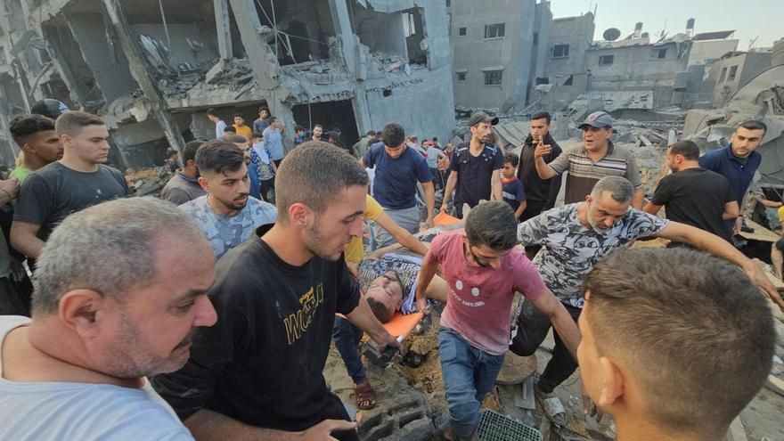 Bombardeo israelí sobre el campo de refugiados de Jabalia en Gaza