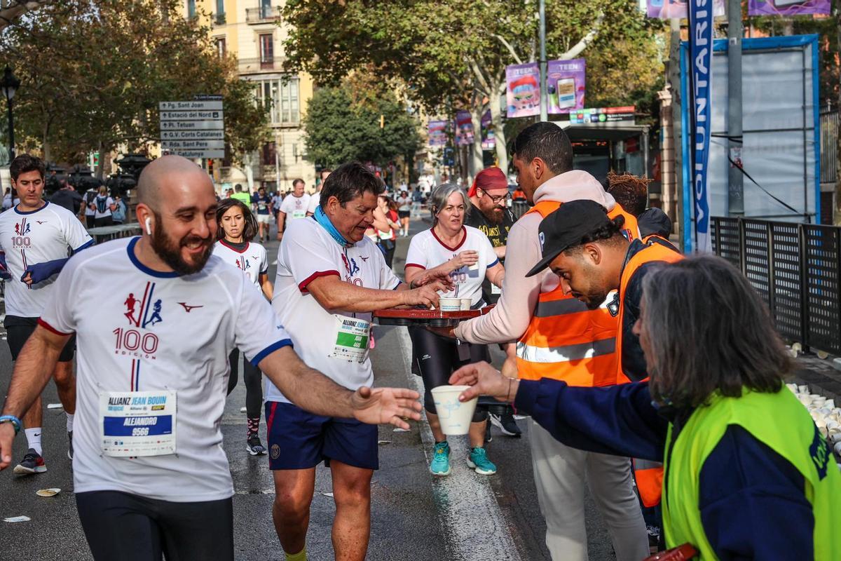 La centenaria Jean Bouin llena las calles de Barcelona