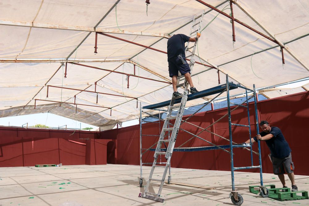 Últimos preparativos de la Feria de Málaga 2017.