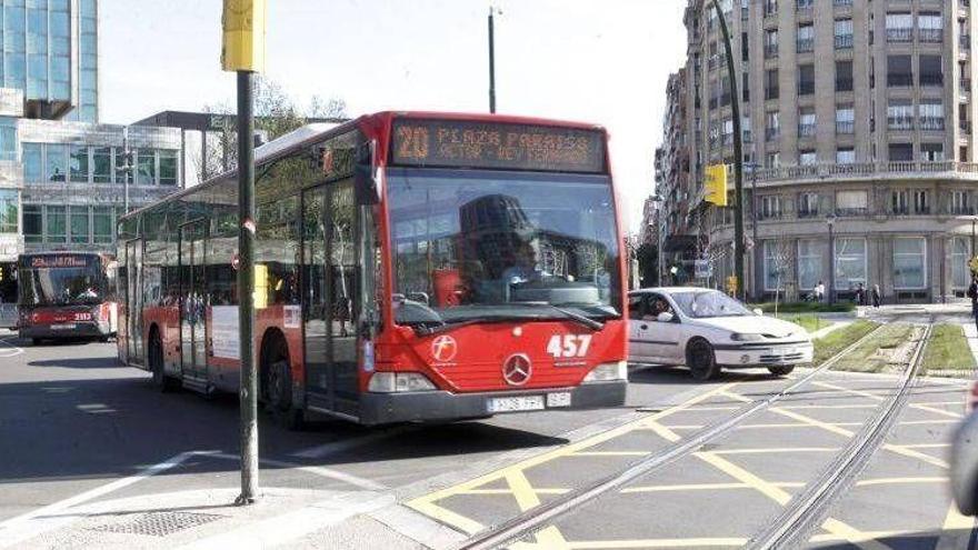 Zaragoza compensará los abonos de transporte que no se pudieron usar en estado de alarma