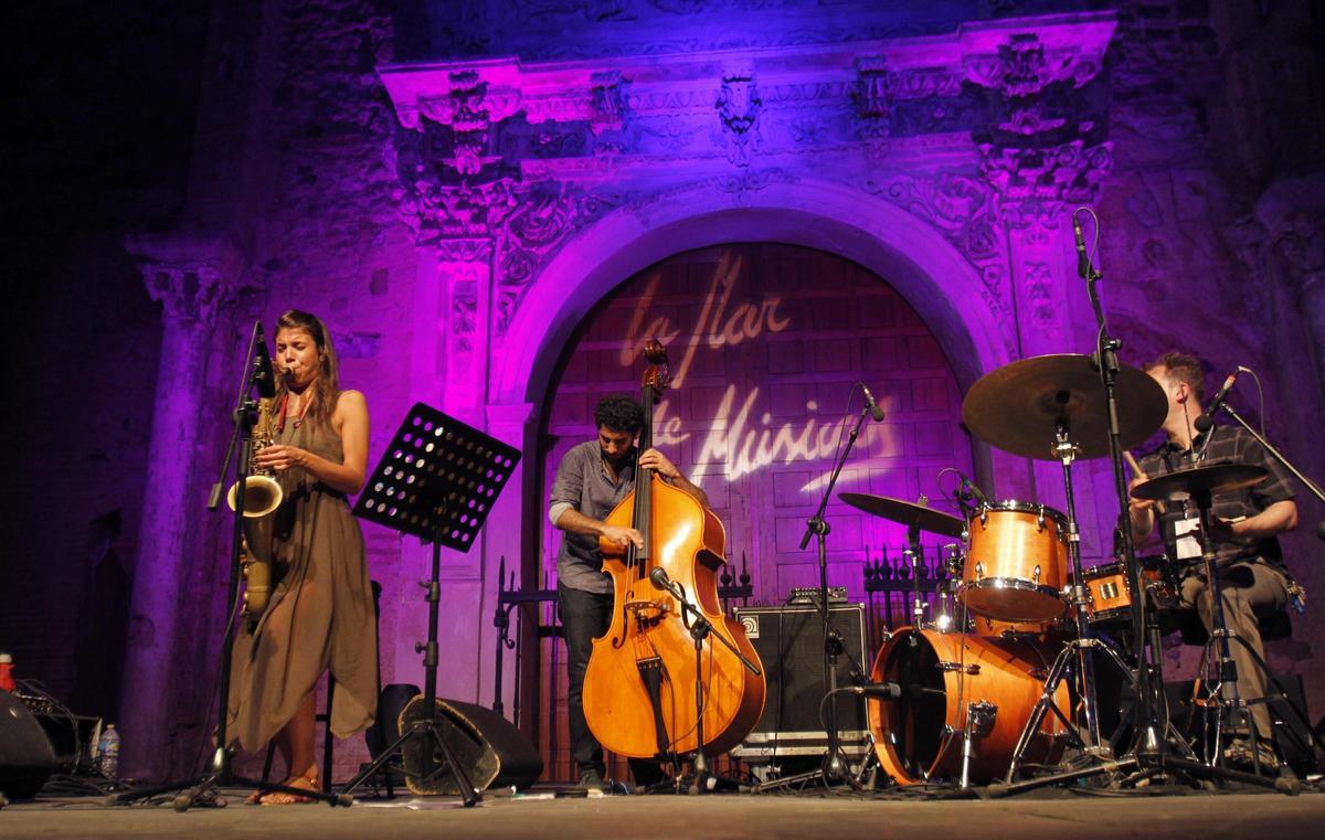 La Mar de Músicas acoge a artistas de todo el mundo