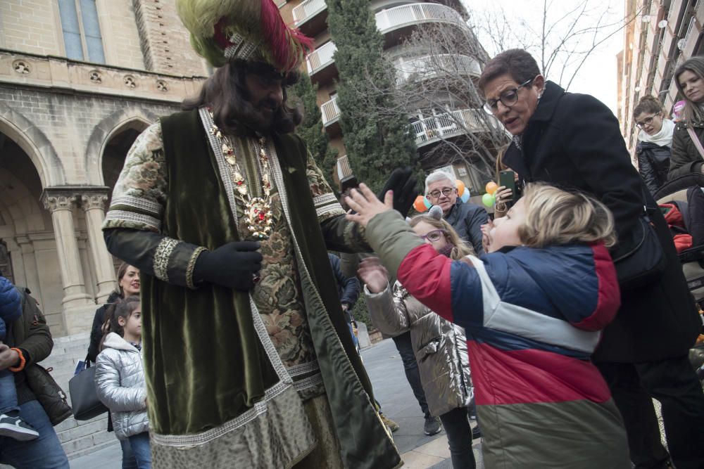 L''arribada del Príncep Assuan a Manresa