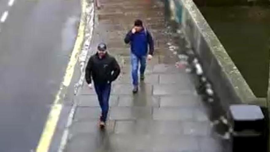 Difunden un vídeo de los dos sospechosos del ataque químico a los Skripal