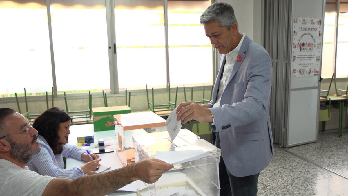 Josep Vicent García, alcalde de la Pobla de Vallbona y candidato de Compromís