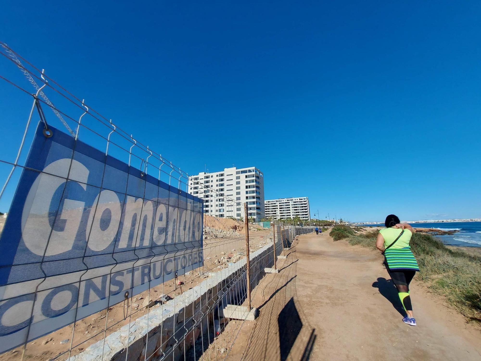 Cinco nuevos edificios de diez plantas en Punta Prima