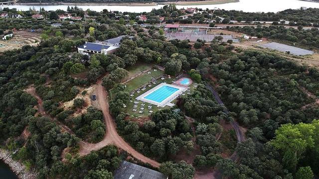 Instalaciones del Club Deportivo Esla a vista de dron.