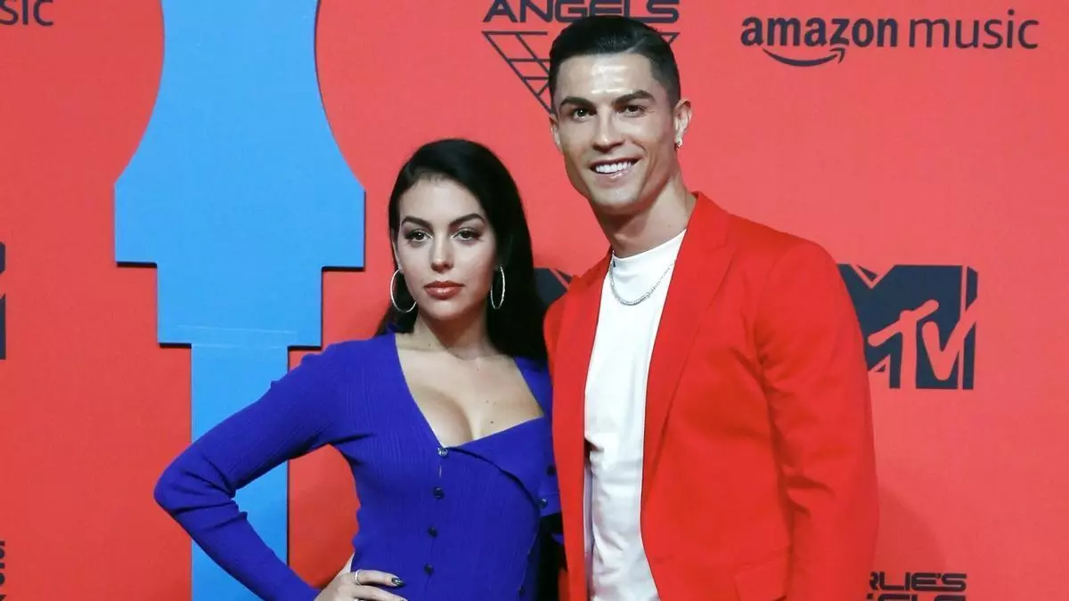 Pablo Boone, examigo de Georgina, desmonta el “cuento de hadas” entre la influencer y Cristiano Ronaldo: “No se conocieron en Gucci”