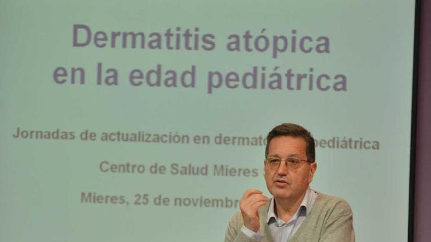 Jornada sobre dermatología pediátrica en el centro Mieres Sur