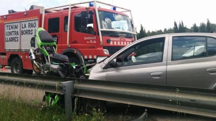 Un motorista ferit en un accident a Corçà