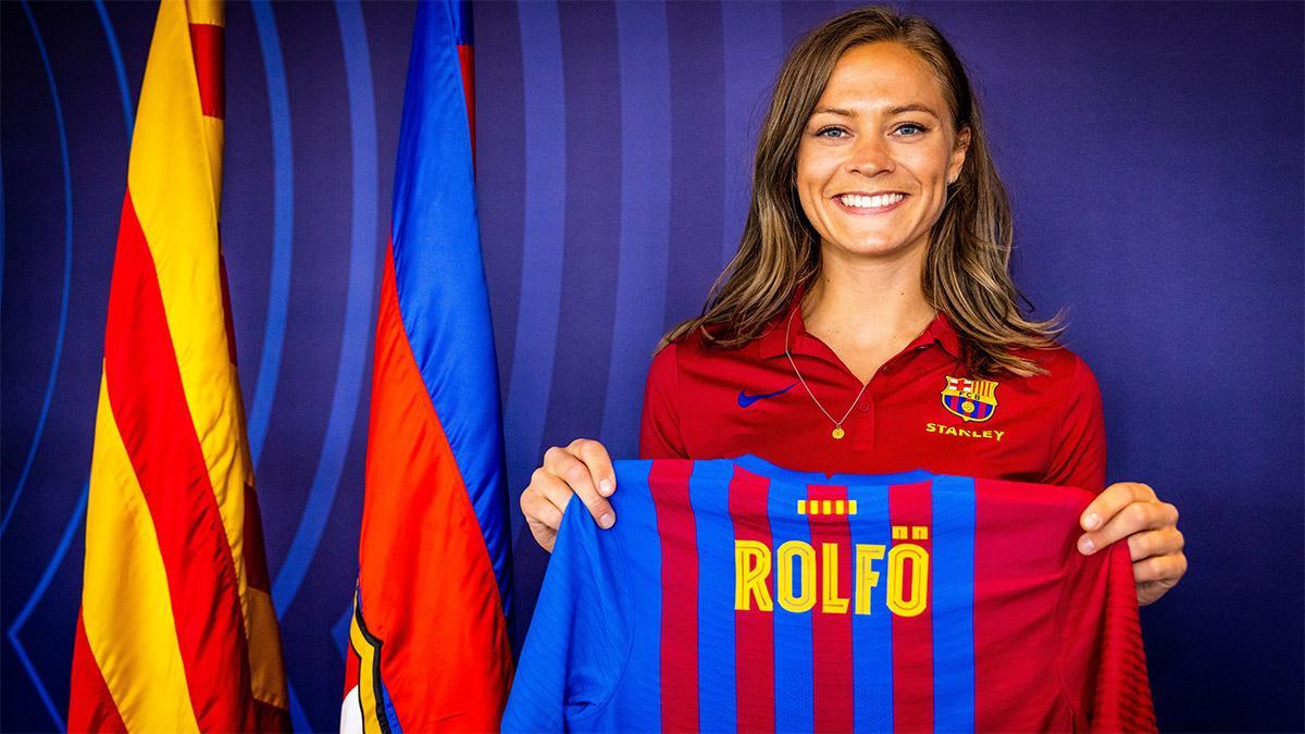 Fridolina Rolfö: &quot;Es tan bueno ser la primera jugadora sueca en jugar en el Barça, se siente súper especial&quot;