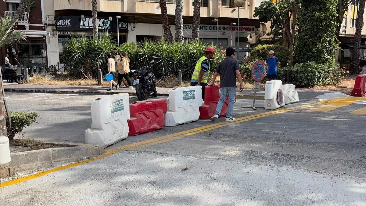 Cierre de la avenida de la Libertad en Torrevieja: de soterrar el tráfico a atascar la calle María Parodi y la rambla Juan Mateo