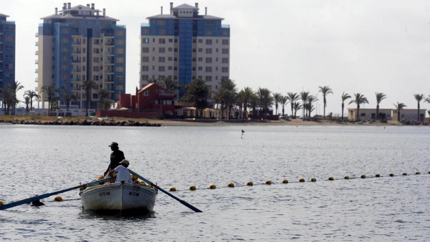 El fiscal compara la limpieza del Mar Menor con la de la bahía de Portmán