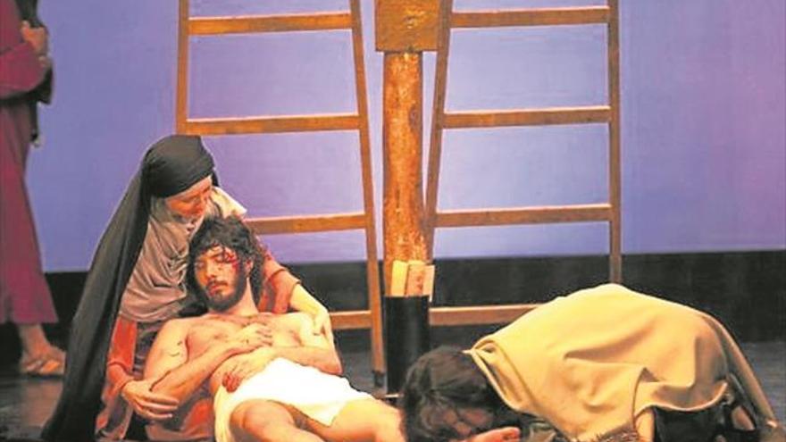 Vuelve la Pasión de Jesús de Nazaret al teatro Salesiano