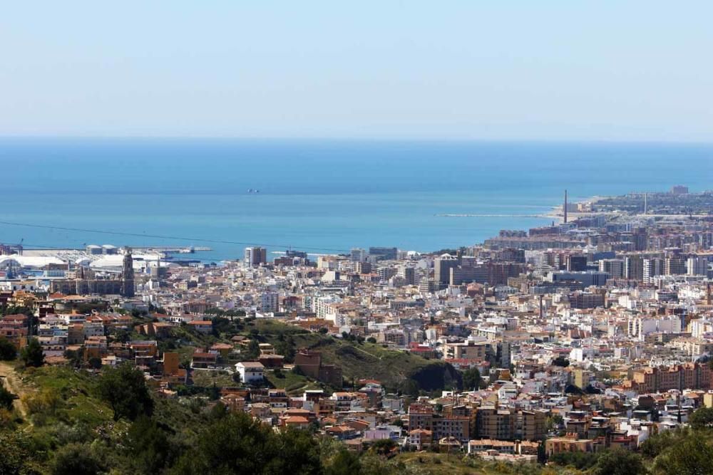 Viernes, 1 de mayo | El confinamiento reduce el nivel de polución en Málaga capital