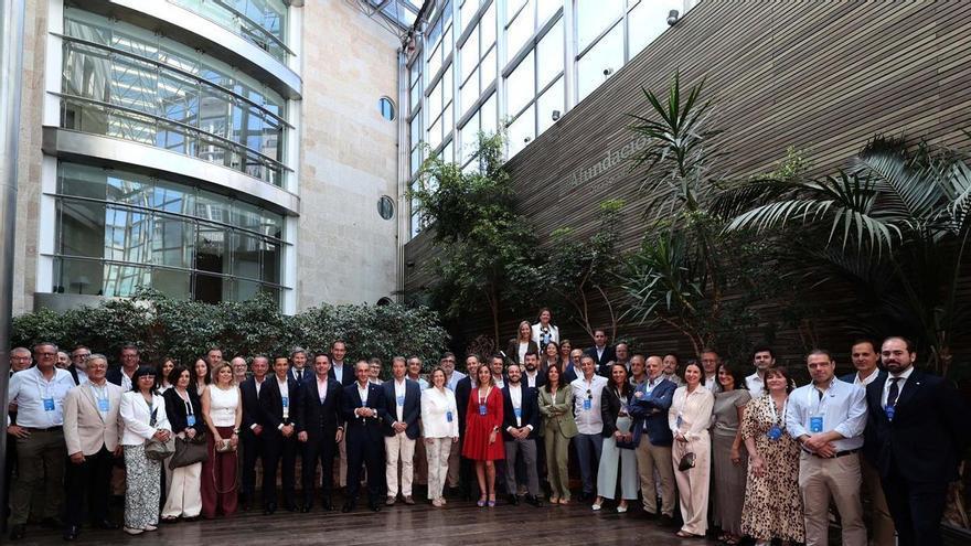 La red de agentes financieros de Abanca duplica el volumen d