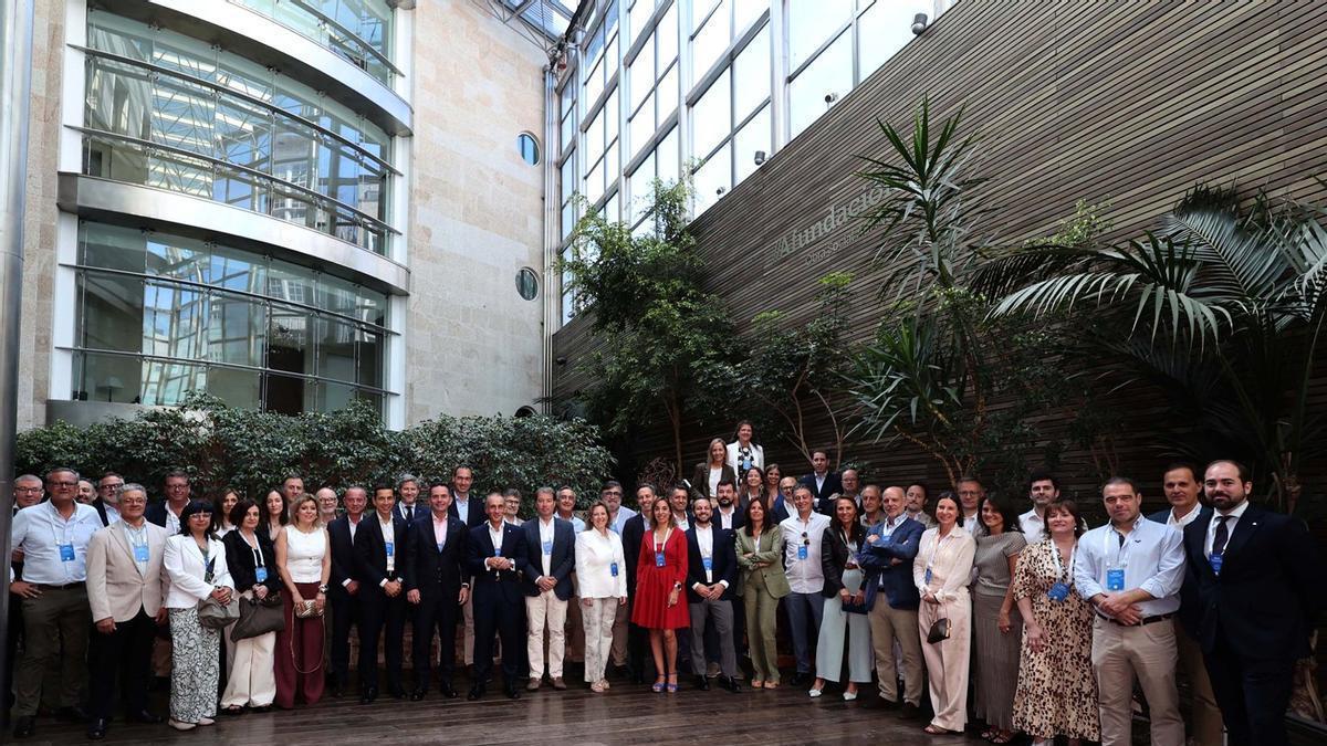 Reunión de Francisco Botas con los profesionales de Abanca Agentes Financieros.