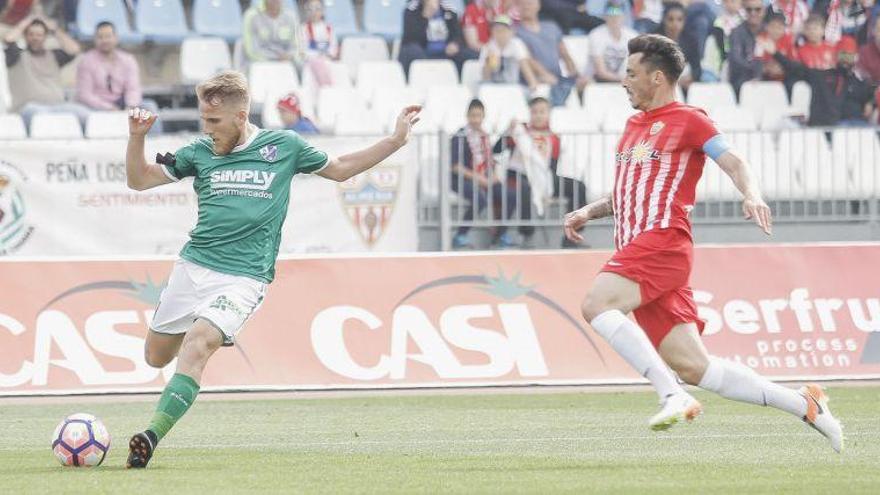 El Huesca no remata al Almería (0-0)