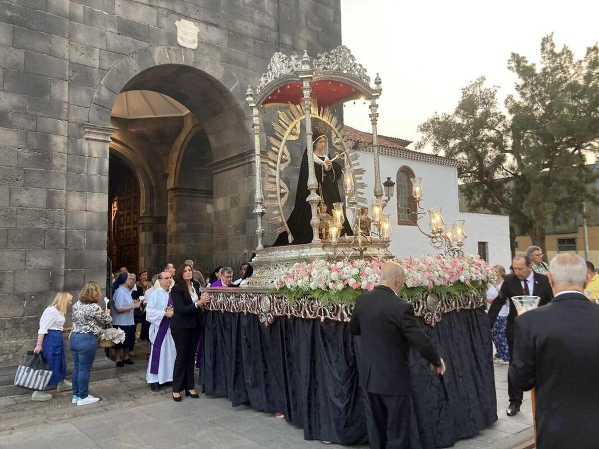 Cierres al tráfico y limitaciones de estacionamiento este domingo en Santa Cruz de Tenerife por Semana Santa