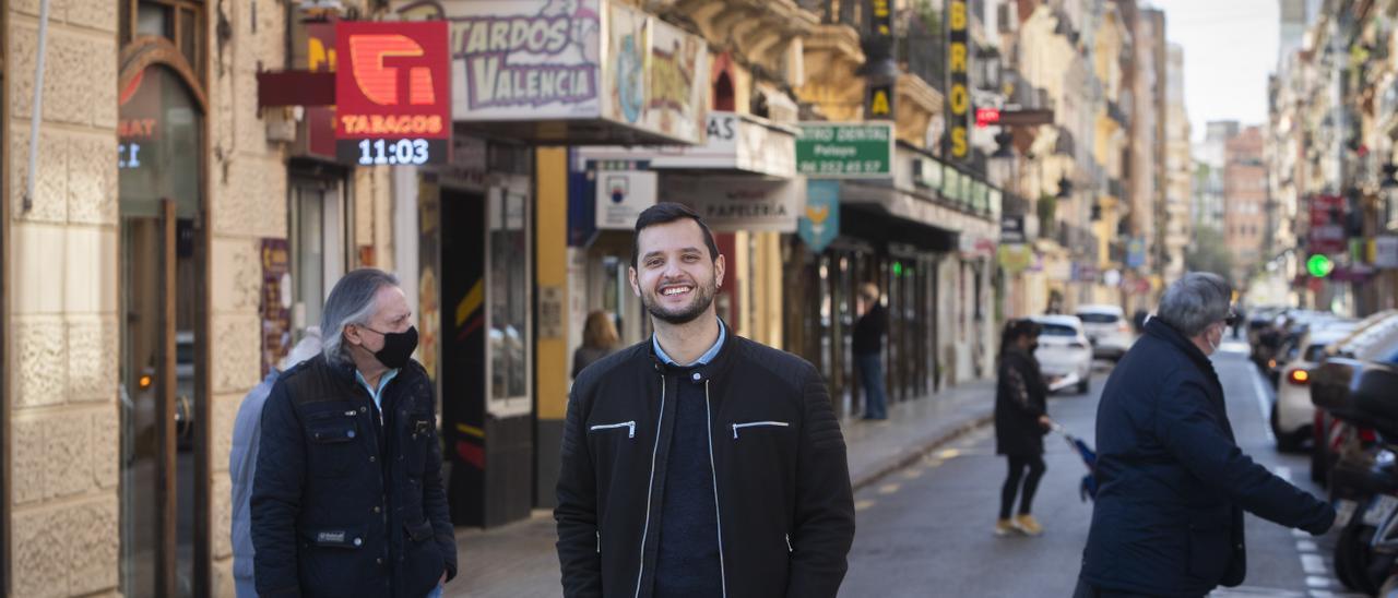 Joan Hornos, autor de la propuesta en Decidim València para instalar los arcos chinos en La Roqueta.