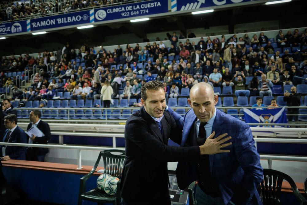 Partido de Liga CD Tenerife y el Rayo Valllecano.