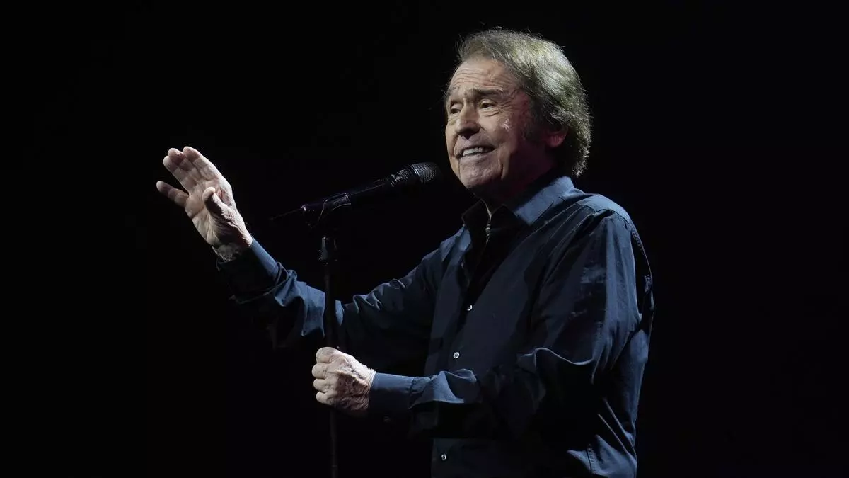 Así ha sido el concierto de Raphael en el Movistar Arena de Madrid