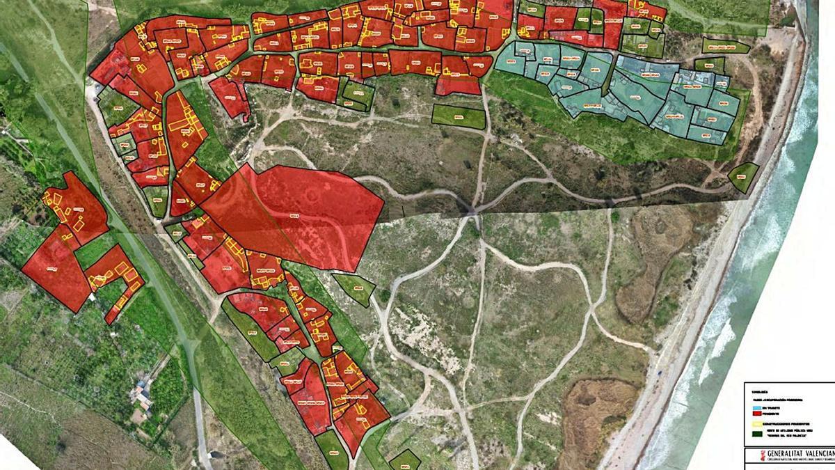 Construcciones pendientes de derribar y las últimas que se despejaron  | LEVANTE-EMV